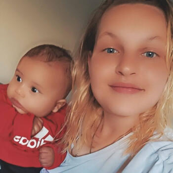 Parent Saint-Denis: Vicky