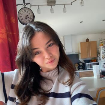 Babysitter in Romagnat: Lou-Ann