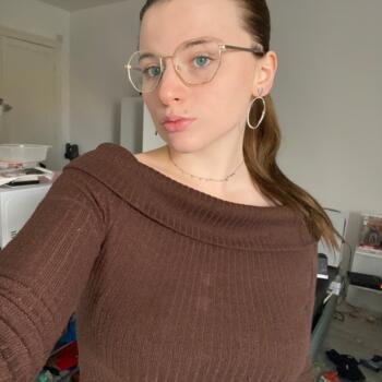 Babysitter Enquin-les-Mines: Lise