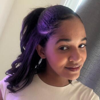 Babysitter in Indaiatuba: Estherfanny