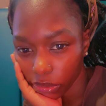 Babysitting job in Stoke-on-Trent: babysitting job Heather