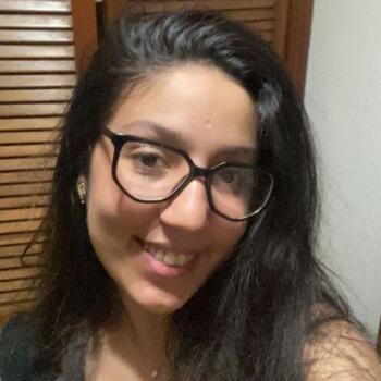 Canguro en Sevilla: Meriem