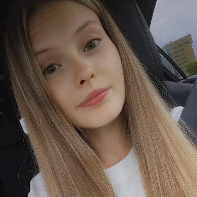 Babysitter in Moeskroen: Sarah