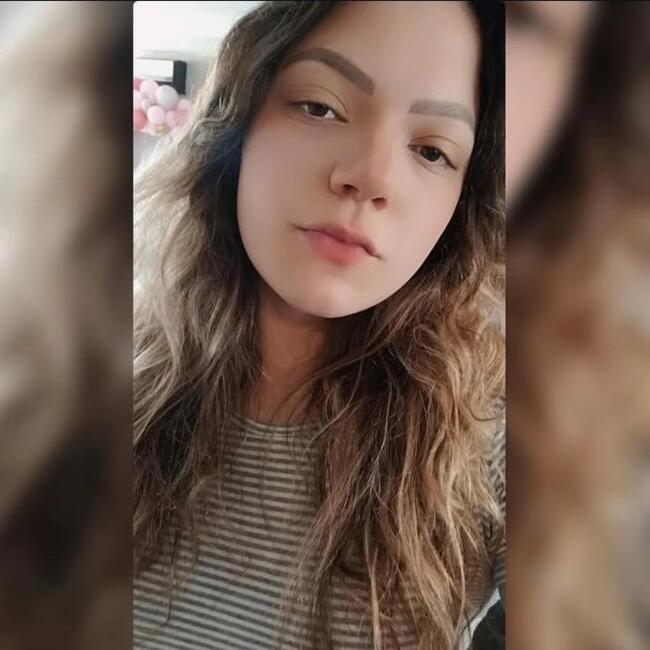 Babysitter in Piraquara: Marina