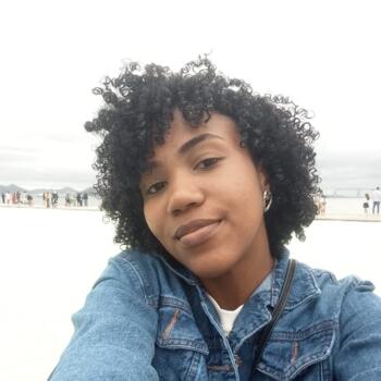 Babá em Niterói: Alicia