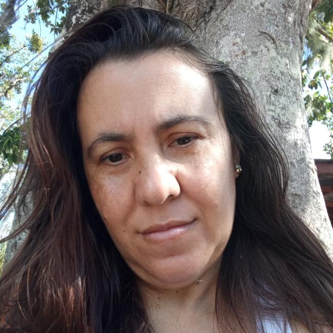 Babá em Florianópolis: Lisandra