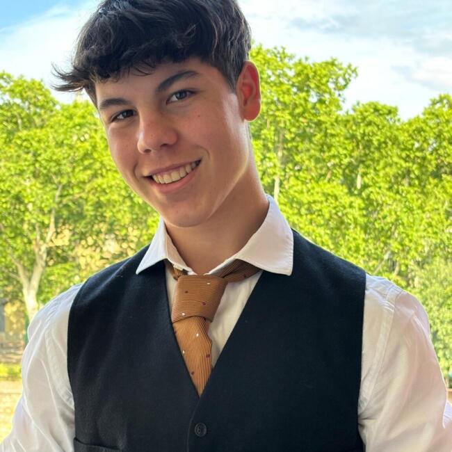 Canguro en Girona: Arai