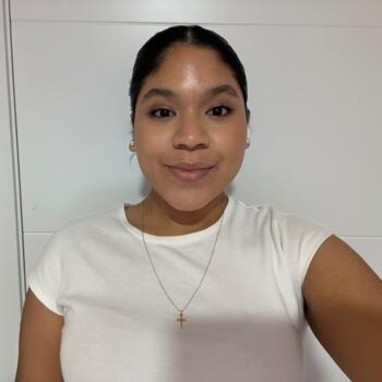 Babysitter in Madrid: Ayelen