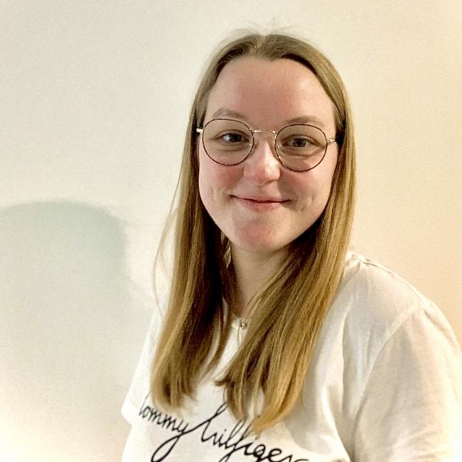 Babysitter in Don: Eva