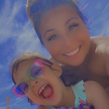 Babysitting job in Regina: babysitting job Katie