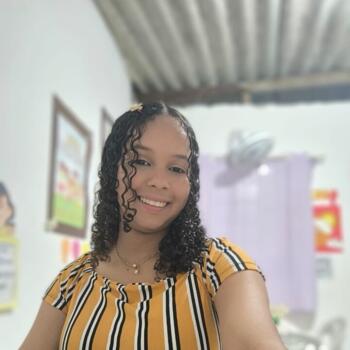 Babá Campina Grande: Julia