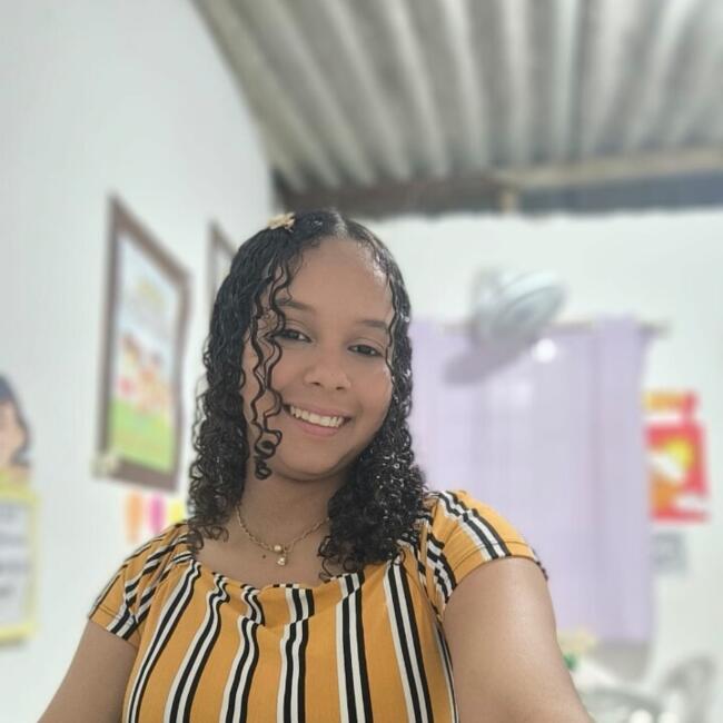 Babá em Campina Grande: Julia