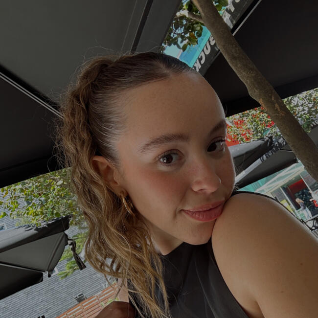 Babysitter in Guimarães: Mikaella