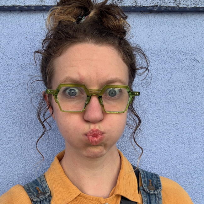 Babysitter in Sydney: Poppi