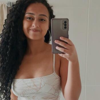 Babá em Ponta Grossa: Julia