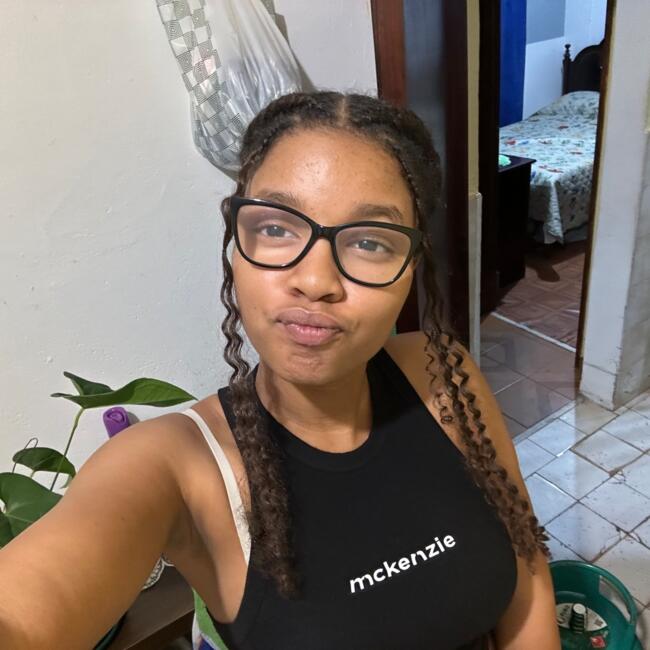 Childminder in Rio de Mouro: Luana