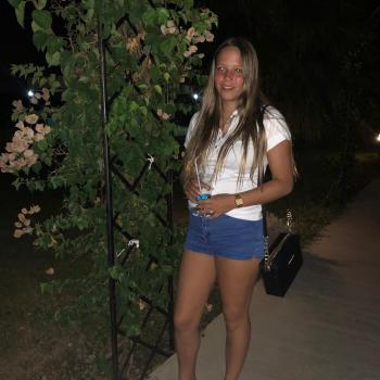 Baby-sitter Lanaken: Kayleigh Beckers