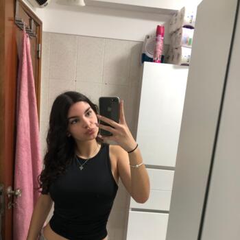 Babysitter em Almada: Daniela