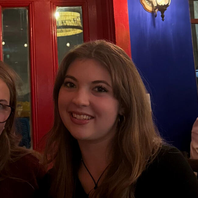 Babysitter in Canberra: Olivia