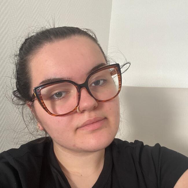 Babysitter in Mulhouse: Endrina