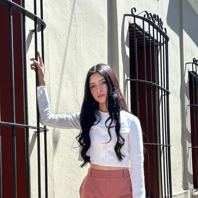 Babysitter in Mazatlán: Sthepanie Sanchez