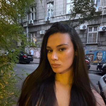 Dadilja u Beograd: Mitra