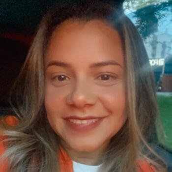 Babá Almirante Tamandaré: Eloana