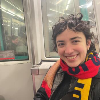 Babysitter in Saint-Denis: Canela