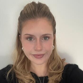 Babysitter in Newton Abbot: Alanah