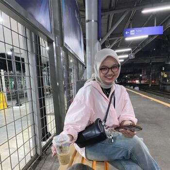 Babysitter Jakarta: Cahya