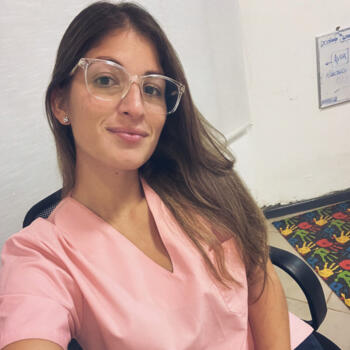 Babá em Balneário Camboriú: Antonela