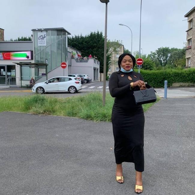 Niñera en Charleville-Mézières: Marina