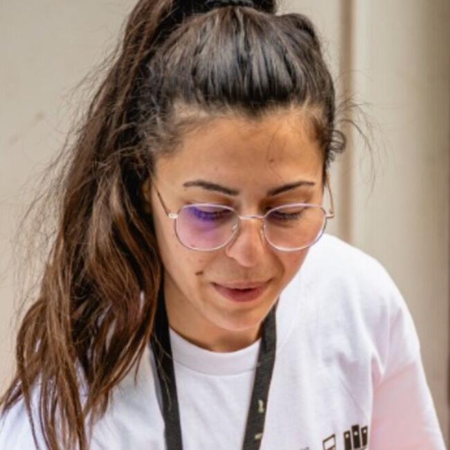 Babysitter in Le Roeulx: Thaïs