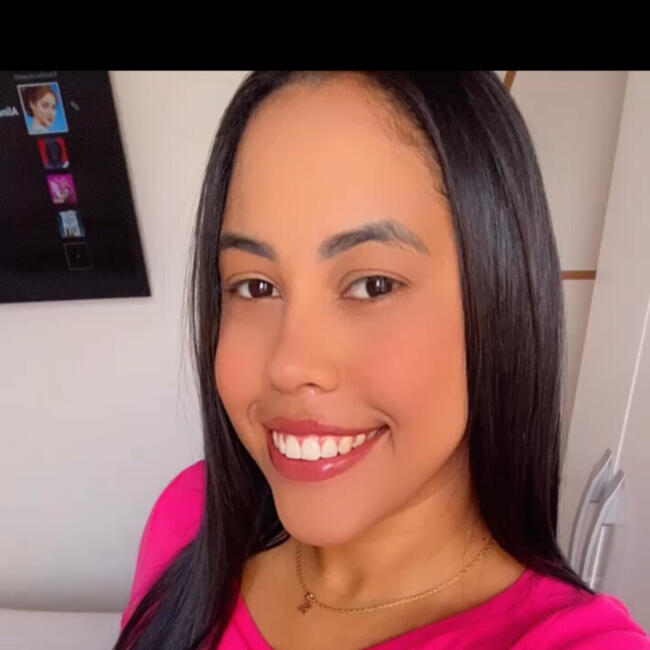 Babá em Salvador: Aline