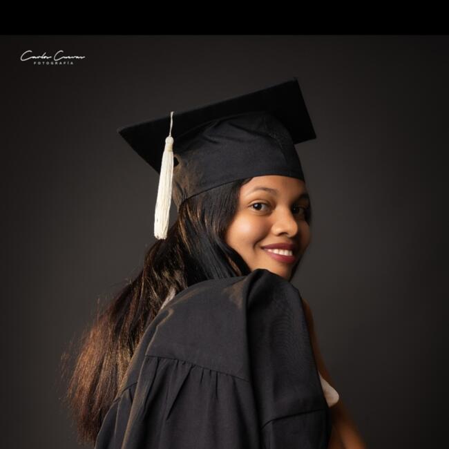 Babysitter in Pantoja: Lorena