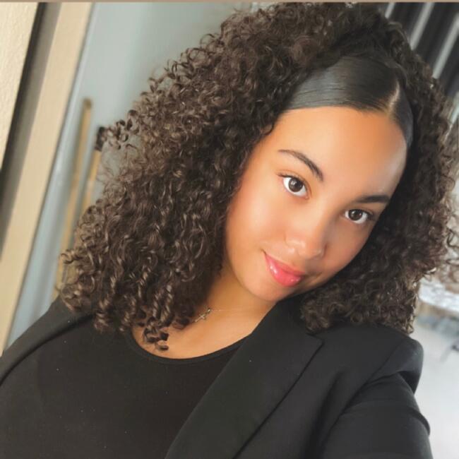 Babysitter in Brétigny-sur-Orge: Alicia