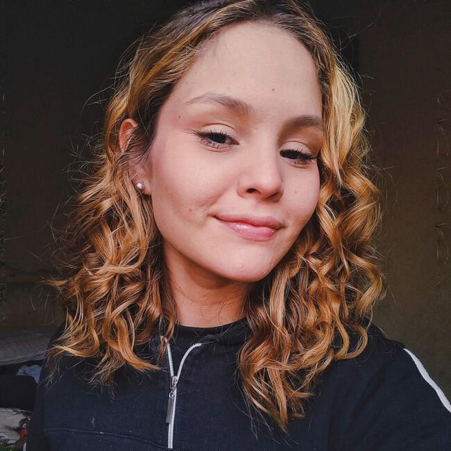 Babá em Guarapuava: Jaqueline