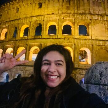 Babysitter a Roma: Oliya ayaz