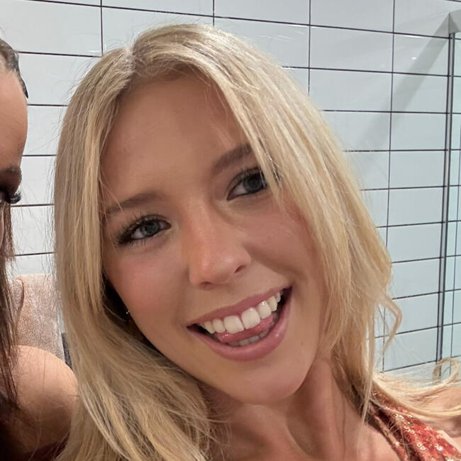 Babysitter in Ashhurst: Grace