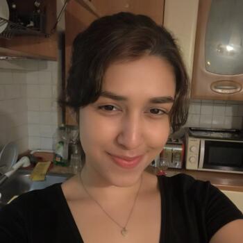 Babysitter Bologna: Khushbu