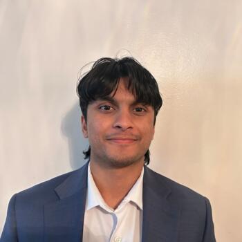 Babysitter Skokie: Haroon