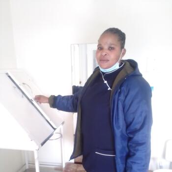 Babysitter in Newcastle: Balungile sendra