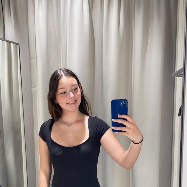 Babysitter in Colombes: Louise