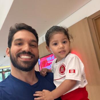 Emprego de babá em Camaçari: emprego de babá Rafael