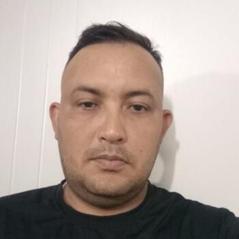 Trabajo de cuidador(a) en Maracaibo: trabajo de niñera Danny Rubio