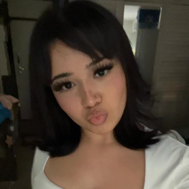 Babysitter in Villeneuve-Saint-Georges: Melissa