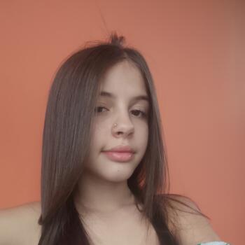 Babysitter in Machado: Alice