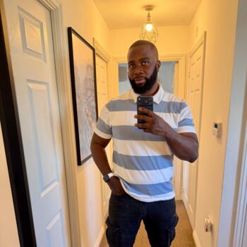 Babysitting job in Milton Keynes: babysitting job Kenechukwu