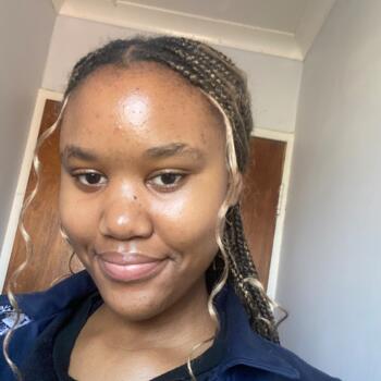 Babysitter in Roodepoort: Victoria