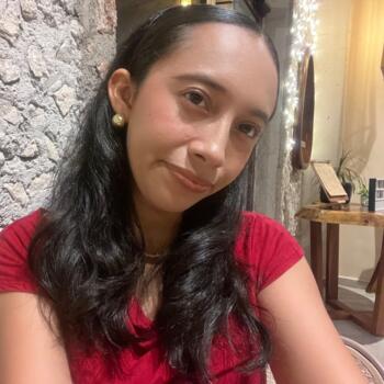 Babysitter in Valladolid: Vanessa